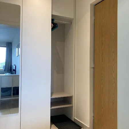 50 Apartment *